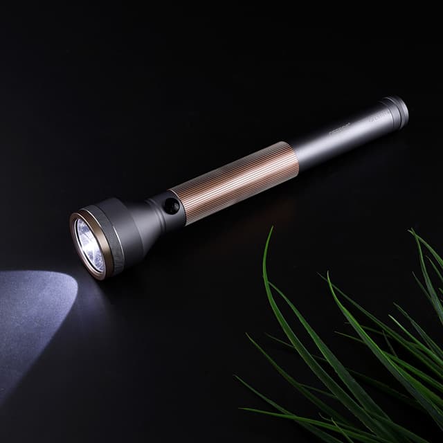 مصباح كشاف Geepas Rechargeable LED Flashlight with Power Bank 4000 mAh Battery