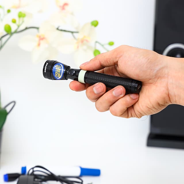 كشاف يدوي Rechargeable LED Flashlight