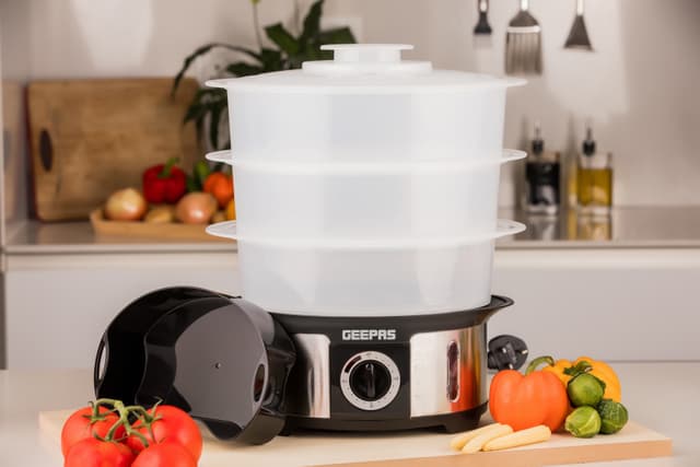 Geepas GFS63025UK Food Steamer 12L Capacity - 3 Tiers - 75 Minutes Timer - Stainless Steel Housing - Makes Healthy Food, Meat, Fish & Steam - 2 Year Warranty