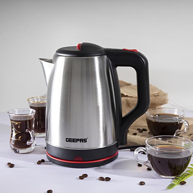 غلاية جيباس الكهربائية Geepas 1.8L Electric Kettle - Stainless Steel Body - SW1hZ2U6MTQ4NzAz