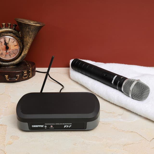مايكروفون لاسلكي Geepas  Wireless Microphone ,VHL