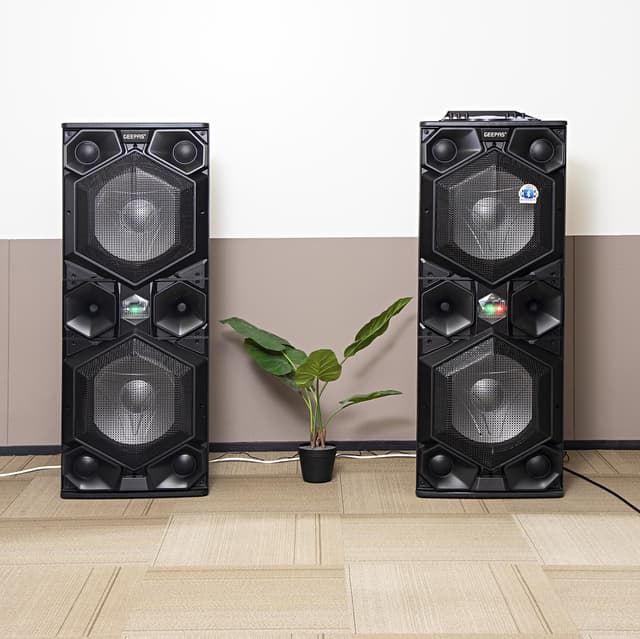 مكبر صوت (سبيكر) بتقنية البلوتوث Geepas Professional Active Speaker System Bluetooth Speaker