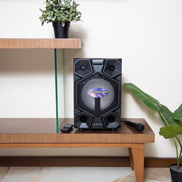 مكبر صوت بلوتوث للحفلات 25000 واط أسود جيباس Geepas Black 25000W Bluetooth Speaker