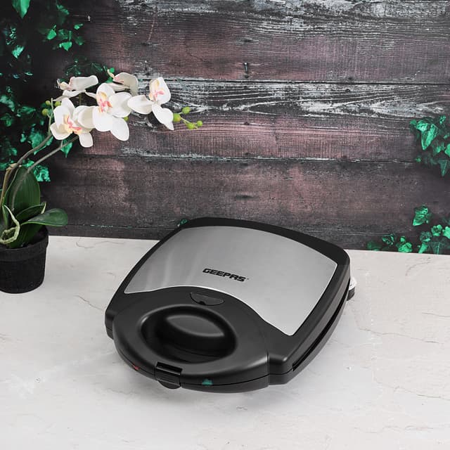 ماكينة صنع الدونات (780W ) Geepas