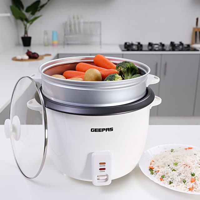 طباخة الأرز الكهربائية طهي بالبخار بسعة 2.8 لتر ضد الالتصاق جيباس Geepas Against Adhesion 2.8 L Steam Cooking Electric Cooker
