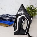 مكواة بخار (2400W) Geepas