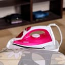 مكواية بخار 1300 واط Geepas - Steam Iron