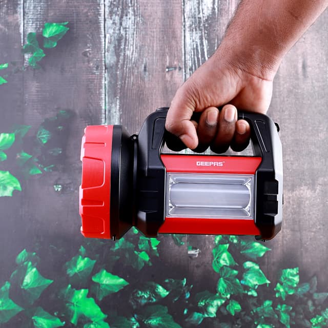 مصباح وكشاف  Search Light with Lantern 2000 mAh Geepas