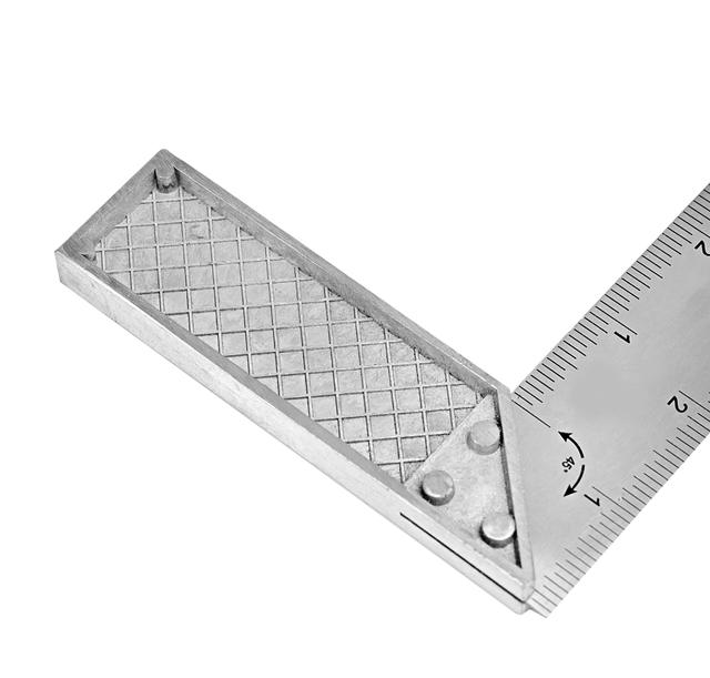 مسطرة زاوية جيباس 8 انش بزاوية 90 درجة من الفولاذ المقاوم للصدأ Geepas Try Square with Metal Handle 8" - 90 Angle Corner Ruler    - SW1hZ2U6MTQ1MjMw