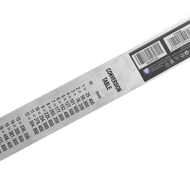 مسطرة قياس جيباس 200 سم من الفولاذ المقاوم للصدأ Geepas Stainless Steel Ruler 200cm Precision Metal Rule - 123664