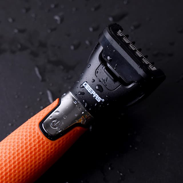 مكينة حلاقة رجالية جيباس لاسلكية 500 مللي أمبير مقاومة للماء  Geepas  2 in 1 Grooming Kit Body Groomer & Face Stubble Beard Trimmer