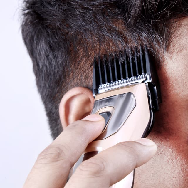 Geepas Cordless Trimmer, 45 Minutes Working, Rechargeable Hair Clipper GTR56023