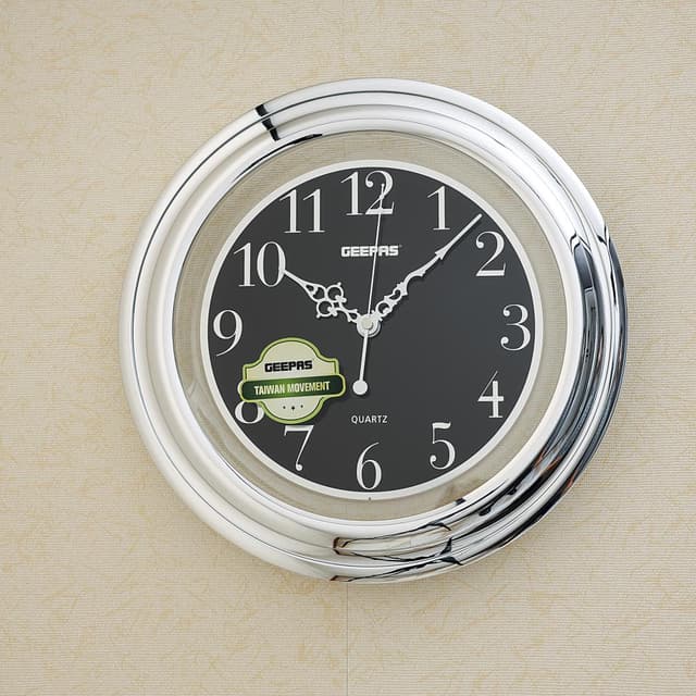 ساعة حائط جيباس بدون صوت أسود وفضي  Geepas Wall Clock Silent Non Ticking