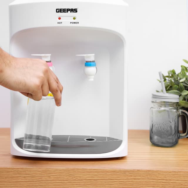موزع مياه Geepas  Hot & Normal Water Dispenser
