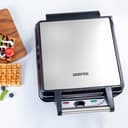 جهاز الوافل 4 قطع 1100 واط مقاوم للإلتصاق جيباس Geepas Waffle Maker - 124680