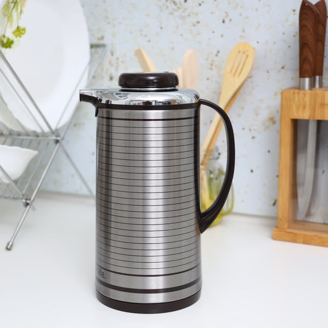 Geepas Gvf5258 1l Vacuum Flask - Heat Insulated Thermos For Keeping Hot/Cold Long Hour Heat/Cold Retention Multi-Walled Hot Water Tea Beverage | Ideal Social Occasion Commercial & Outings