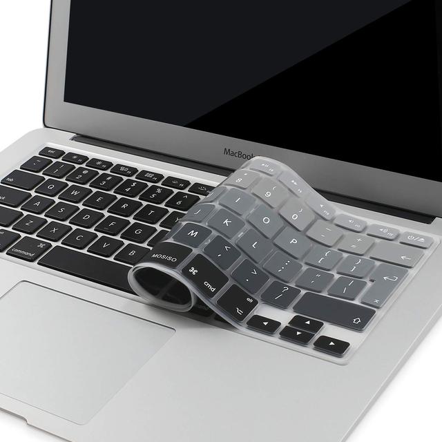 غطاء لوحة المفاتيح لأجهزة الماك بوك O Ozone Macbook Keyboard Skin - SW1hZ2U6MTI0MjM2