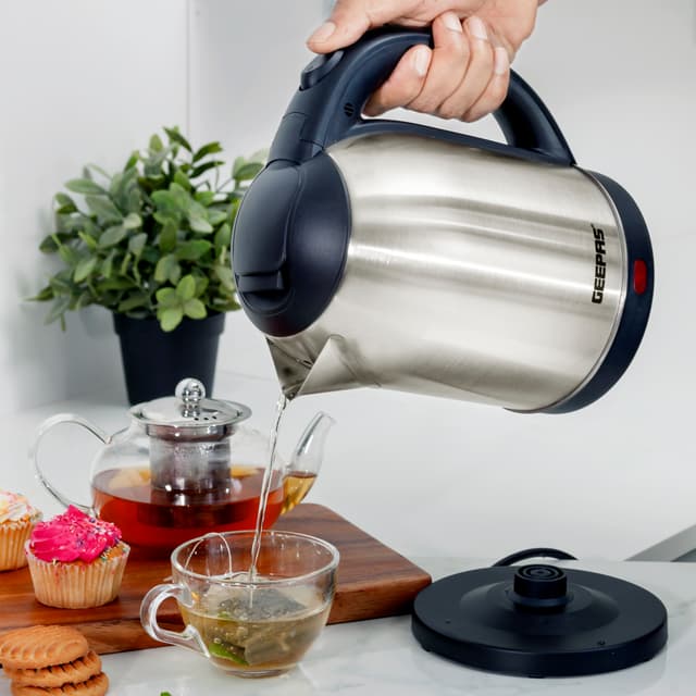 Geepas Electric Kettle - 1.8 L - Stainless Steel - 1500 W - 121861