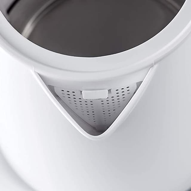 غلاية كهربائية 1.7 لتر Black+Decker Concealed Coil Kettle