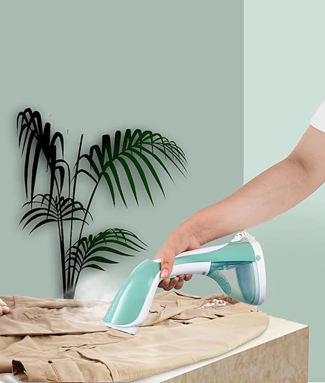 مكواة كهربائية بالبخار 1400 واط Daewoo Handheld Portable Garment Steamer with Cloth