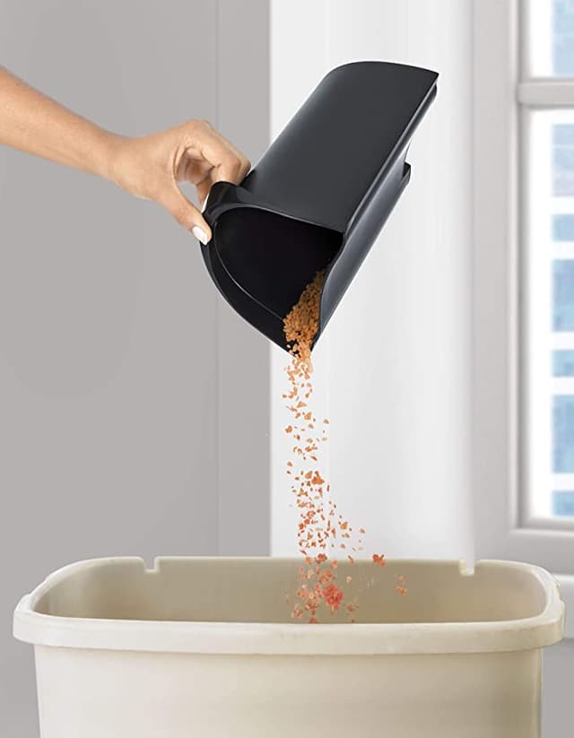 عصارة 800 واط Black+Decker Stainles Steel XL Juicer Extractor with Juice Collector