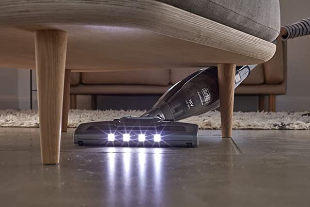 مكنسة يدوية كهربائية لاسلكية 18 فولت بلاك اند ديكرBlack+Decker Vacuum Cleaner