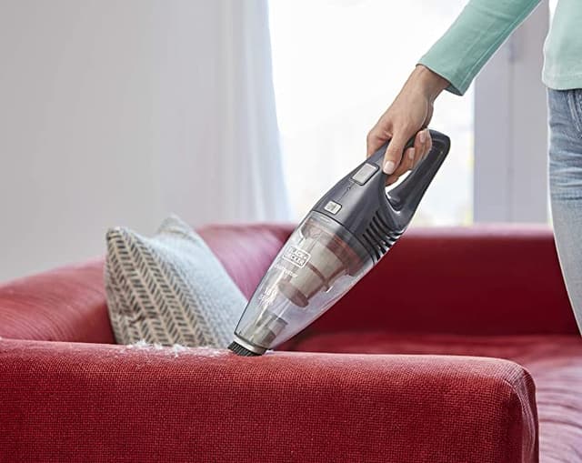 مكنسة يدوية كهربائية لاسلكية 18 فولت بلاك اند ديكرBlack+Decker Vacuum Cleaner