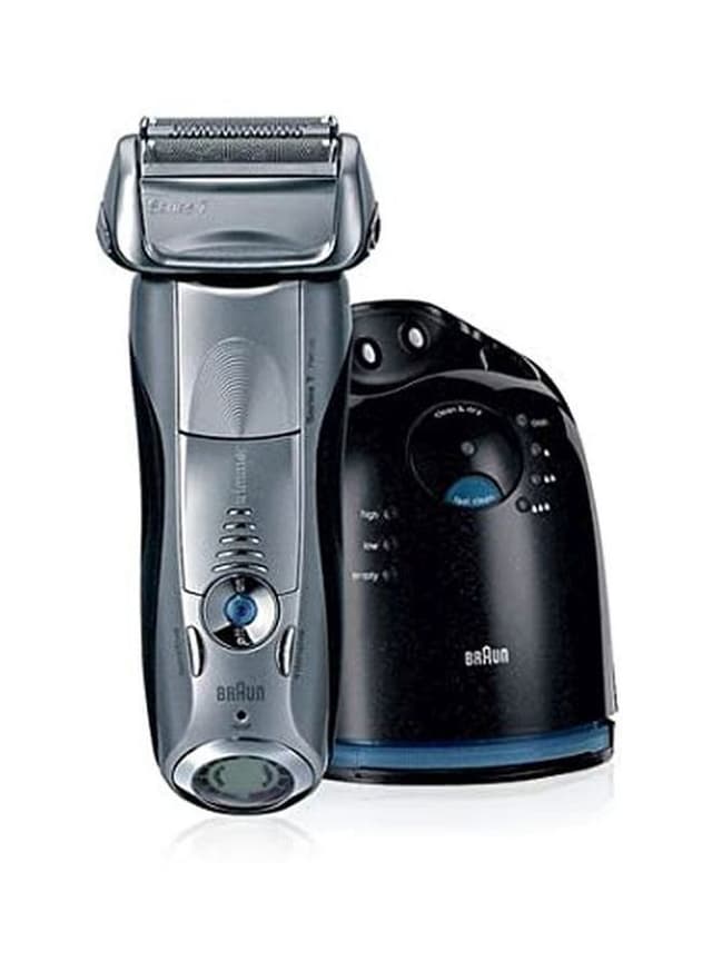 ماكينة حلاقة كهربائية ( للرجال ) - فضي/ أسود BRAUN - Electric Foil Shaver With Charge Station - 146319