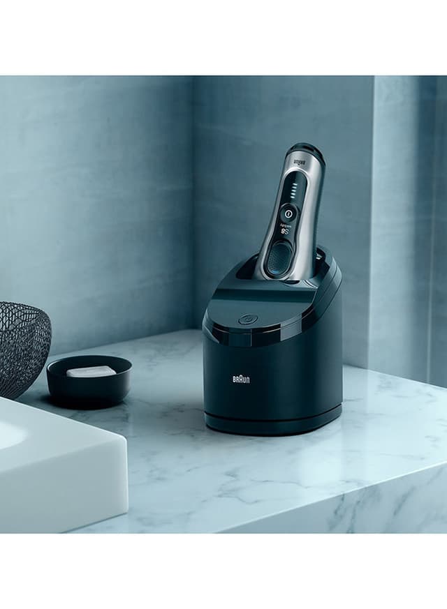 ماكينة حلاقة ( قابلة للشحن ) - اسود / فضي BRAUN - Series 8 Smart Sonic Technology Shaver Set