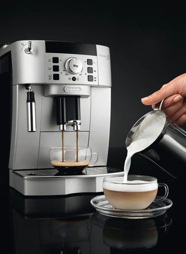 ديلونجي ماكينة قهوة 1450 واط De'Longhi Magnifica S Coffee Machine