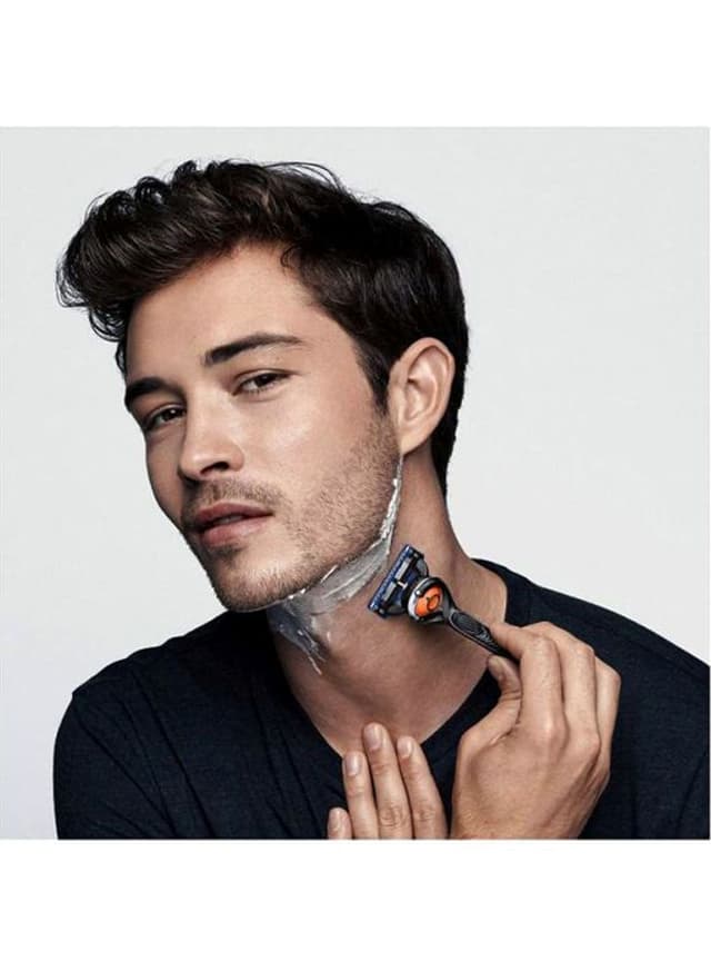 ماكينة حلاقة رجالي رطب وجاف أسود براون Braun Wet And Dry Black Beard Trimmer