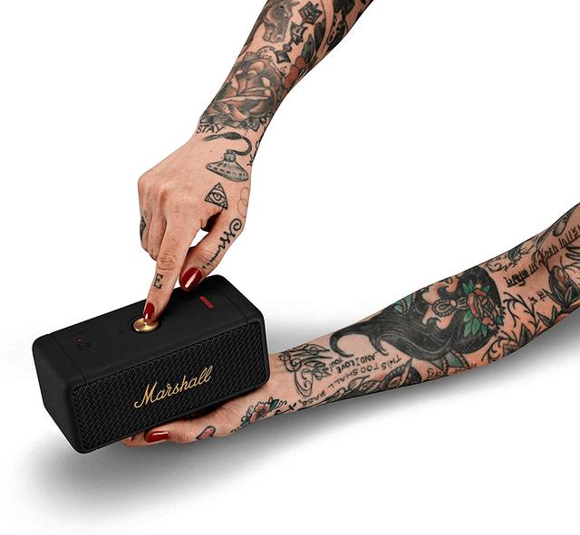 مكبر صوت بلوتوث لون أسود Emberton Compact Portable Wireless Speaker - Marshall - SW1hZ2U6MzE3NjE0