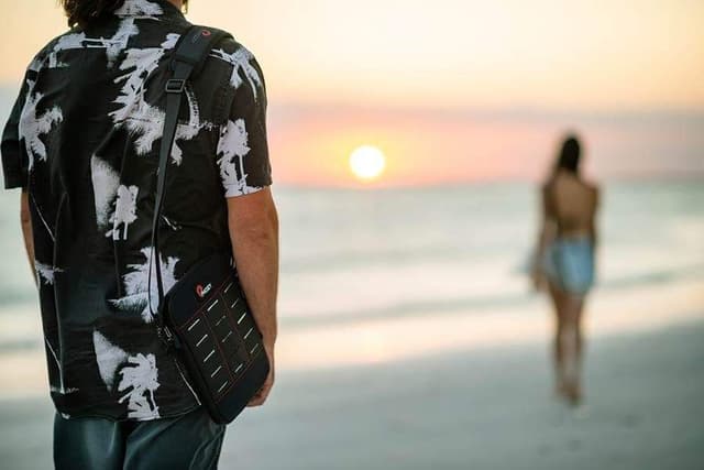 Phoozy iPad Capsule 13" - Cosmic Black