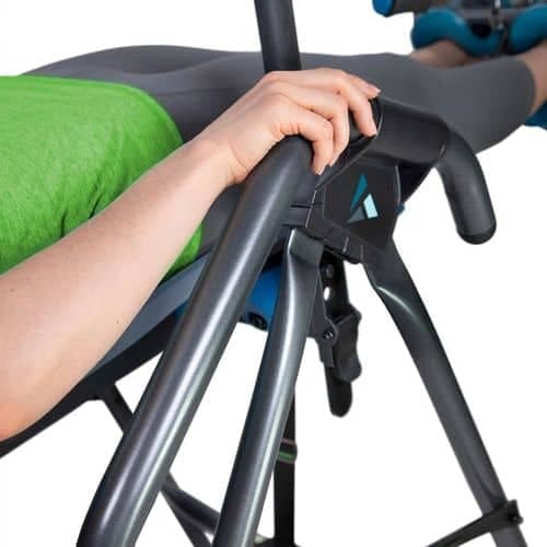 جهاز الظهر لشد الظهر اكس 1 تييتر انفرجن تيبل Teeter Hang Ups FitSpine Inversion X1