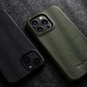 كفر جلد لجهاز iPhone 13 Pro لون أسود Back Snap Series Lai Chee Pattern Premium Leather Snap Cover Case for Apple iPhone 13 Pro - Green - SW1hZ2U6MzM1OTQ5