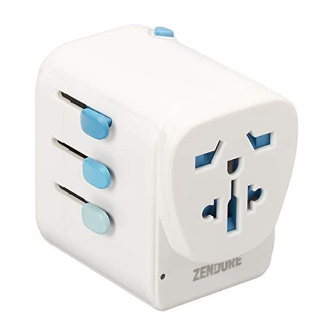 شاحن السفر بخمس منافذ بقوة 12 واط لون أبيض Passport Pro World Travel Adapter & PD - Zendure