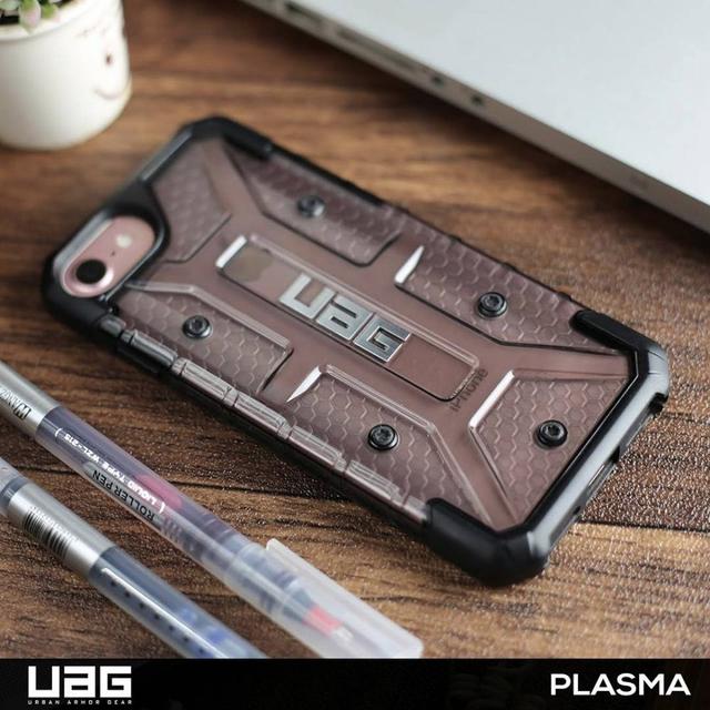 كفر موبايل بثلاث طبقات لون شفاف Plasma iPhone Case - UAG - SW1hZ2U6MzMxMzIz