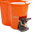 ممسحة ارضيات 360 درجة لون برتقالي من رويال فورد Royalford RF4238 360 Mop and Bucket Set - 175160