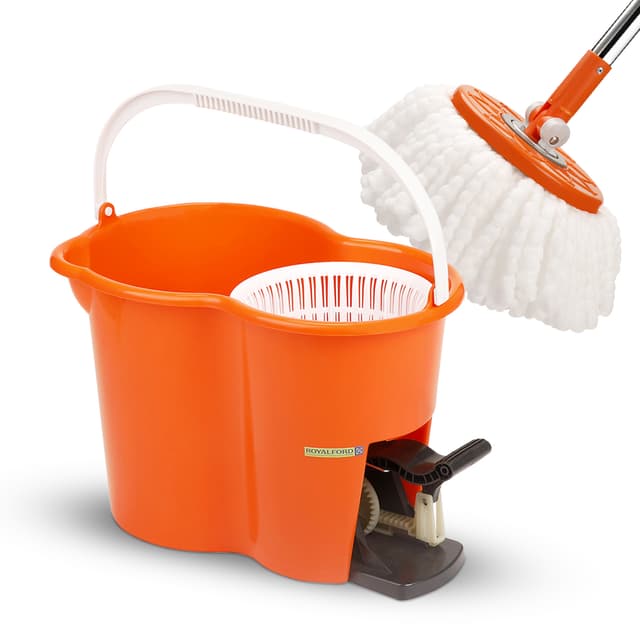 ممسحة ارضيات 360 درجة لون برتقالي من رويال فورد Royalford RF4238 360 Mop and Bucket Set - 175161