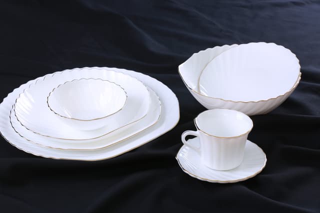 Royalford 40 Piece Dinner Set,Beautiful Shell Design with Gold Rim,Stylish Square Plates,Durable and Economical,Perfect for Dining and Gifting - 185694