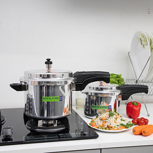 طناجر ضغط ( 2 قطعة ) 3 ، 5 لتر - فضي Royalford -  Litre Aluminum Pressure Cooker - Comfortable Handle Evenly Heating Cooker
