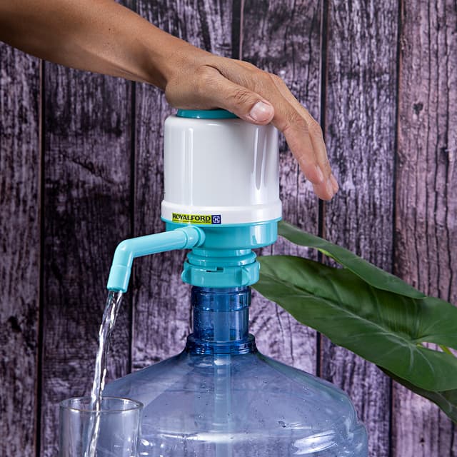 مضخة ماء يدوية للشرب رويال فورد Royalford Water Pump