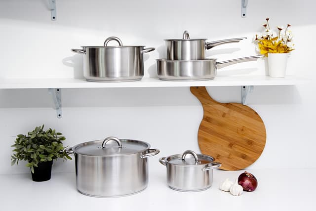 طقم قدور ستانلس ستيل 5 قطع من رويال فورد Royalford Stainless Steel Cookware Set - 164457