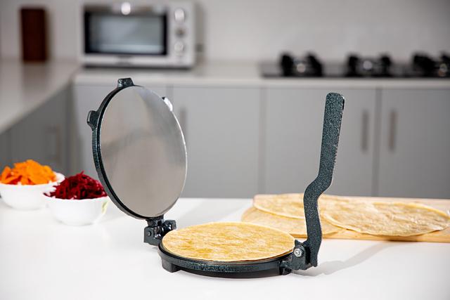 Delcasa Mexican Style Tortilla Press For Making Homemade Tortillas & Tacos - Pre-Seasoned Cast Iron - SW1hZ2U6NDI1NjEw