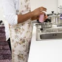 مريلة مطبخ فينيل للنساء مقاس 76 × 58 سم رويال فورد Royalford Vinyl Apron - Standard 76X58Cm Size - Multipurpose Kitchen Chef Aprons For Women - Perfect