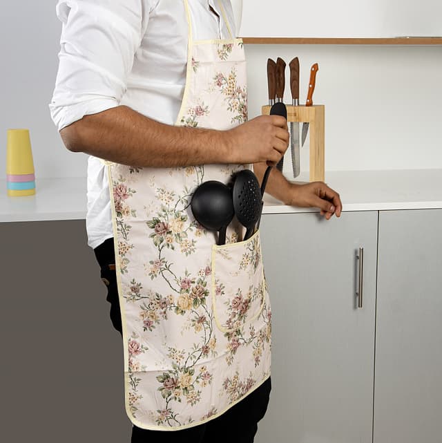 مريلة مطبخ فينيل للنساء مقاس 76 × 58 سم رويال فورد Royalford Vinyl Apron - Standard 76X58Cm Size - Multipurpose Kitchen Chef Aprons For Women - Perfect