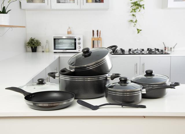 طقم آواني طهي 10 قطع Royalford 10 Pcs Non-Stick Cookware Set - SW1hZ2U6MzcxOTQ2