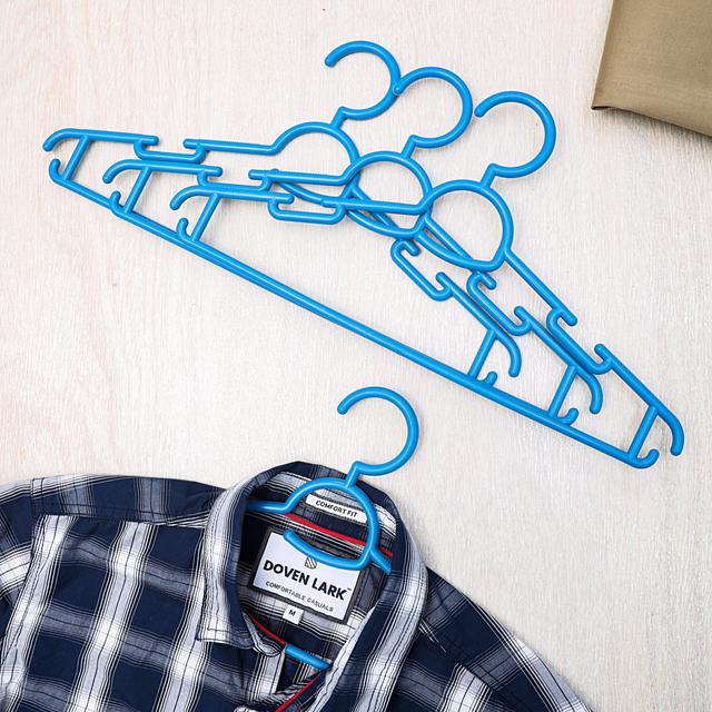 Royalford 5Pcs Cloth Hanger Set - Home Premium Coat Hangers Set For General Use -Rotating Swivel - SW1hZ2U6MzY4ODM4