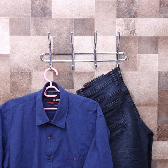 علاقة ملابس جدارية فضي رويال فورد Royalford Wall Mount Hook