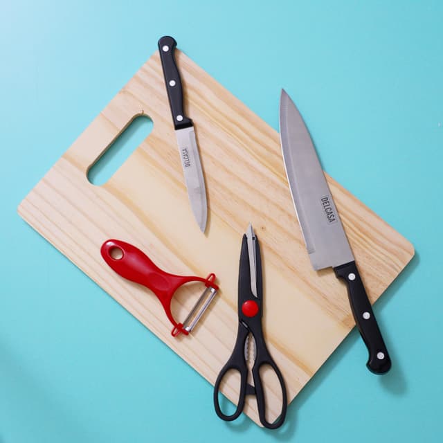 Delcasa 4Pc Knife Set/Wooden Cutting Board
